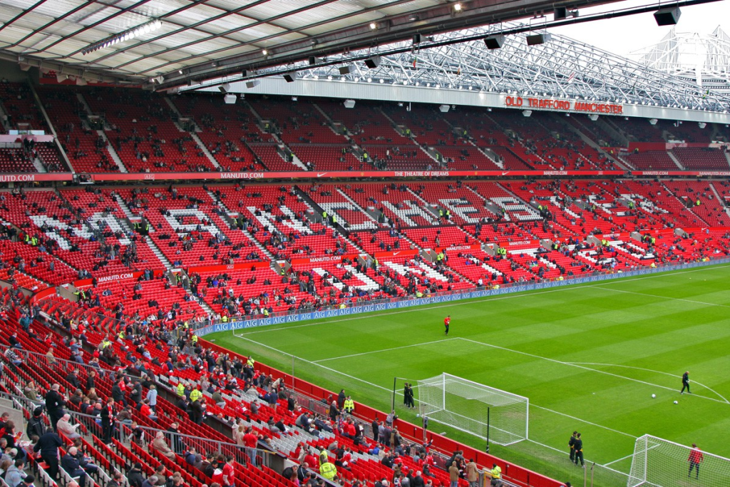 Sân vận động old trafford