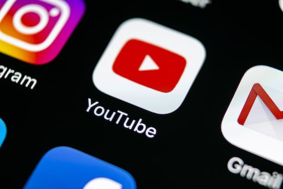 Chỉ có Youtube nó quá phổ biến và nó dễ sử dụng